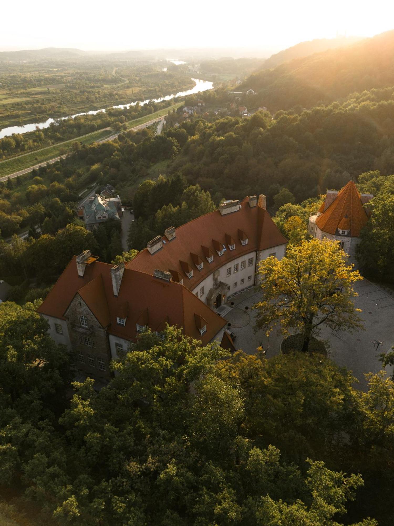 Отель Zinar Castle Краков Экстерьер фото